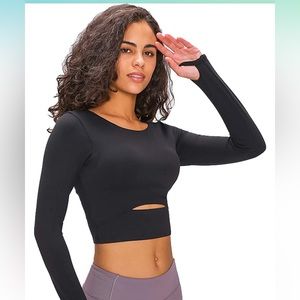 EUC Long sleeve athletic top with bra